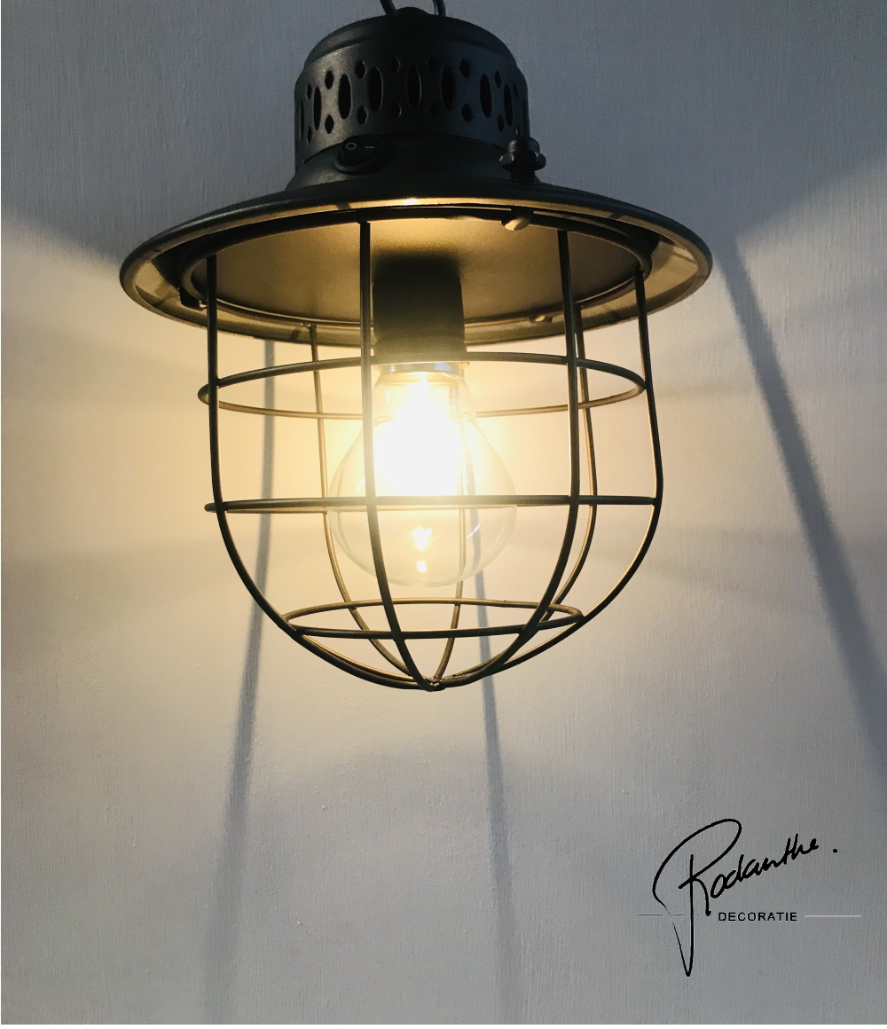 Mooie hanglamp met LED verlichting op batterijen Rodanthe Decoratie